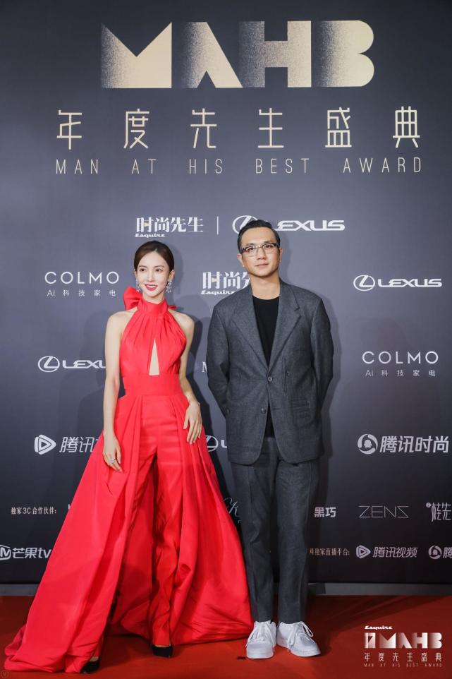 时尚先生盛典现场众星云集华为gm智能眼镜二代精彩亮相