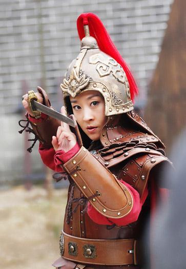历史上中国的这位女将,被人们崇拜几千年,其实只是一个虚构人物