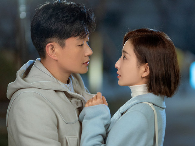 热搜电视剧排名排名_电视剧热搜榜排名前十的作品,有三部老剧上榜,这部