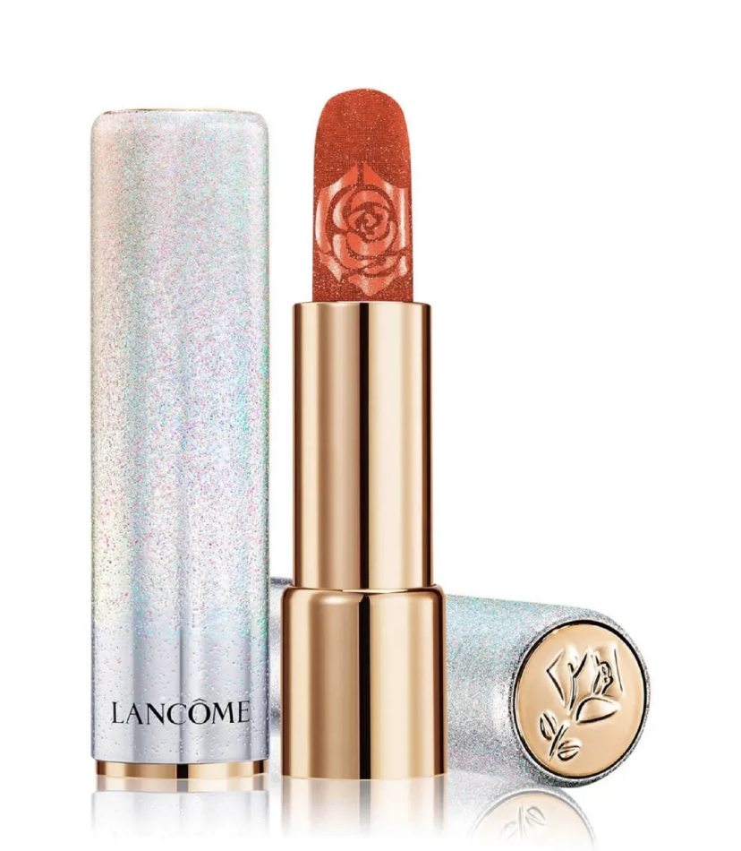 兰蔻这次的眼影盘颜色还挺丰富的,左右两半分别可以画出不同风格的