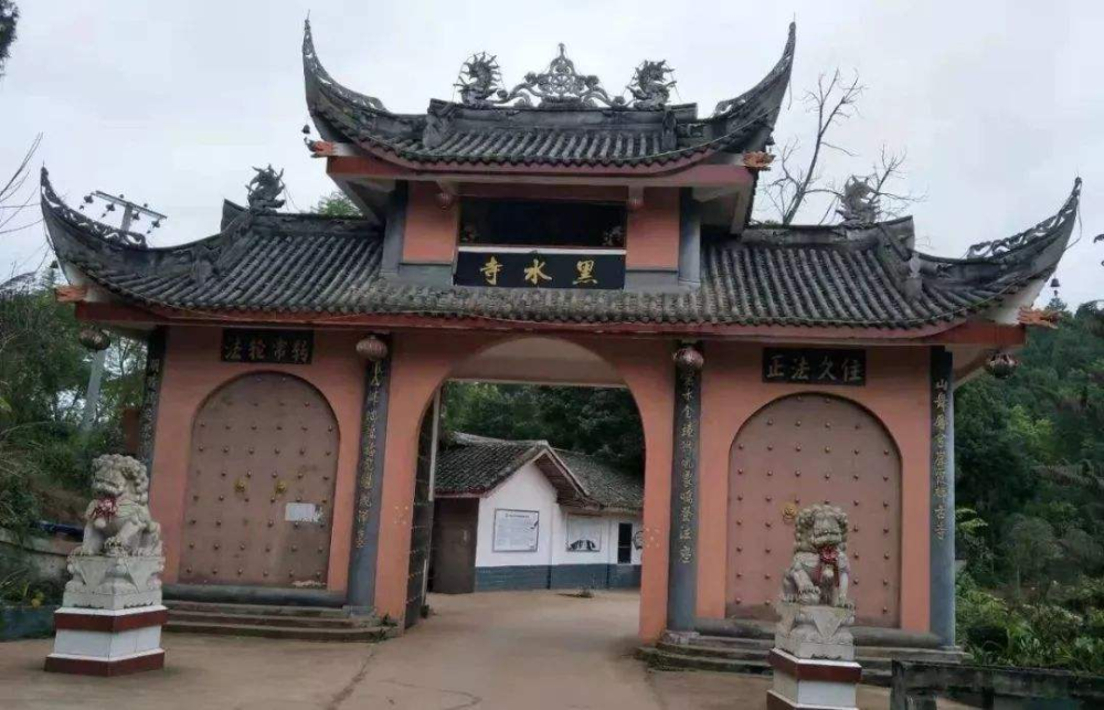 黑水寺故事源於我市雷家鎮五鳳山森林公園,雷家鎮五鳳山保存有古代