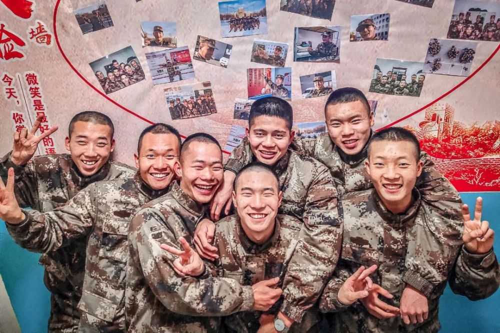 你的笑脸上墙了!_腾讯新闻