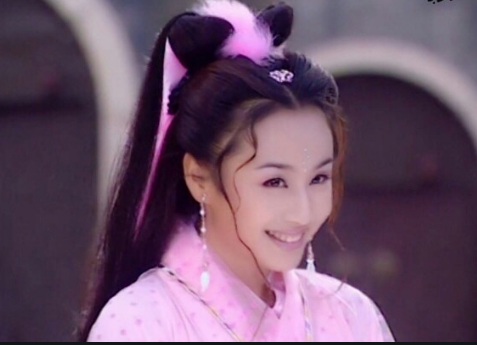 霍水仙的扮演者曹颖曾是央视主持人如今丈夫成名儿子走t台