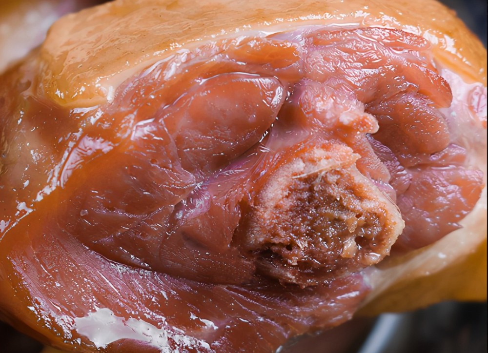 做腊鸭腿不能直接抹白酒,多做2步,没腥味咸香可口,保存时间久_腾讯