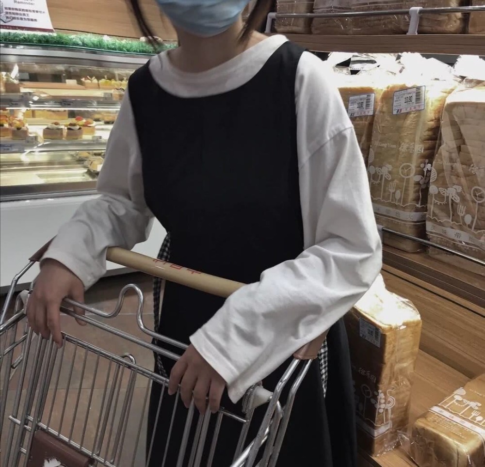 仙女系不露脸女生头像把细碎的烦恼暂停关掉把月亮挂好睡个好觉