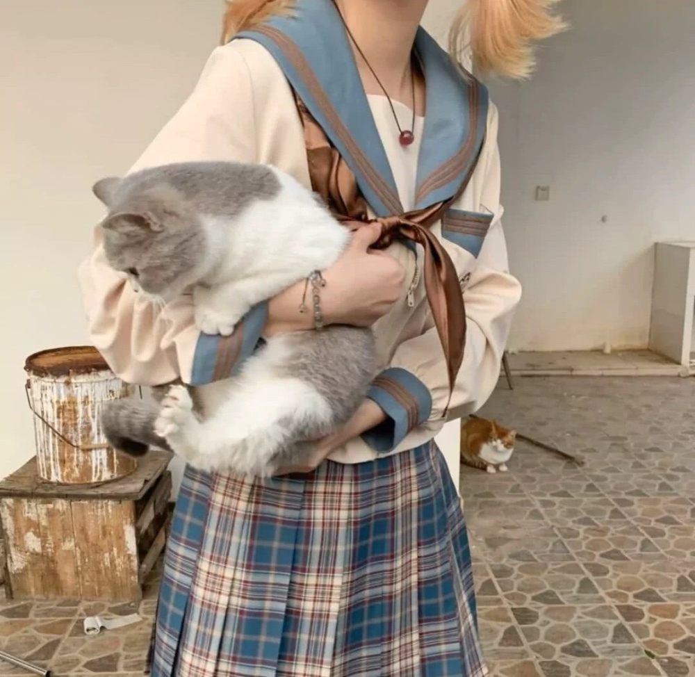 仙女系不露脸女生头像把细碎的烦恼暂停关掉把月亮挂好睡个好觉