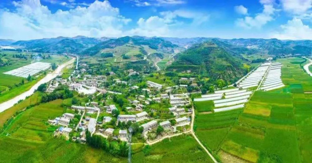 甘泉美如画,邀您来鉴赏 小编带您看看 石门镇的变化 石门镇位于甘泉县