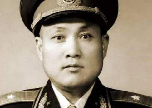 徐海东儿子回忆:上将詹大南与父亲交情,