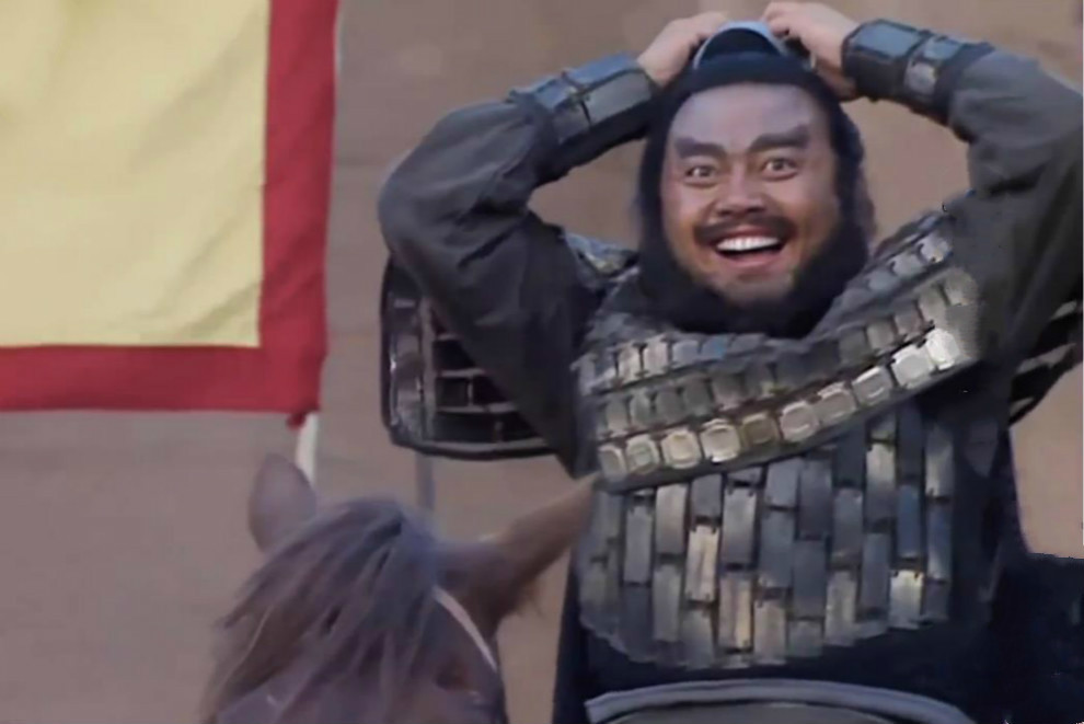 偷玉米被追,关羽张飞跑掉曹操拿钱赎回刘备:类似的事情在三国正史中也