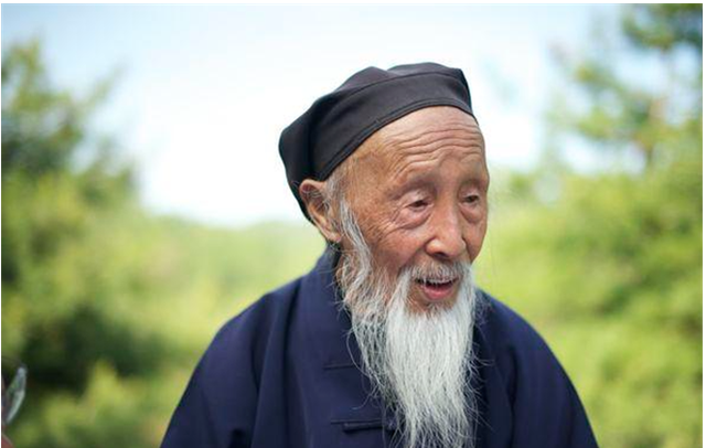 "陆地神仙"张至顺:隐居终南山长达70年,104岁羽化登仙_腾讯新闻