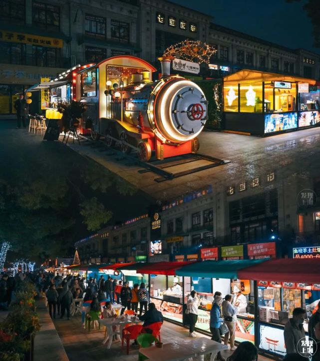 去处18000㎡100摊位七宝夜市试运营了