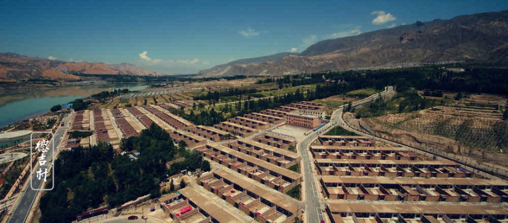2处,还有700多年历史的黄教名刹隆务寺,青海最美的草原河南蒙旗大草原