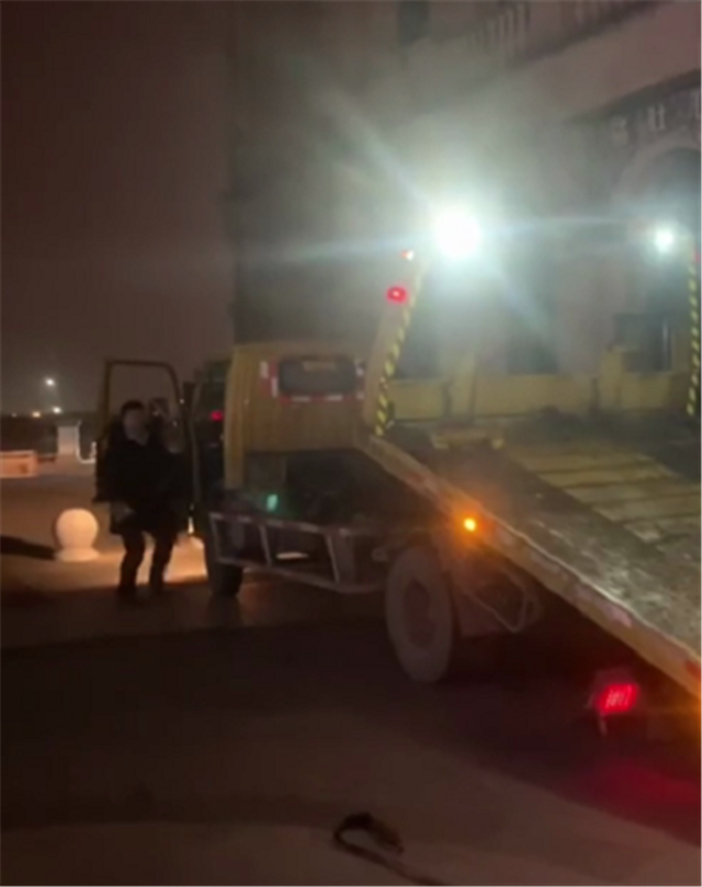 超跑为什么总是用拖车而不是车主自驾这几点原因少有人知