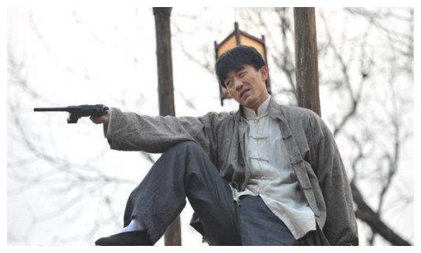 早已经出现过两个"燕子李三",他们都受到民众的拥戴,是极富传奇的民间