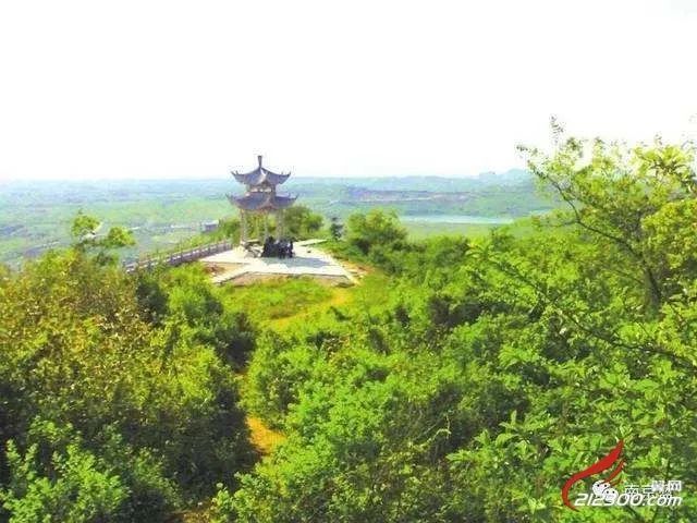 丹阳市水晶山公园图片