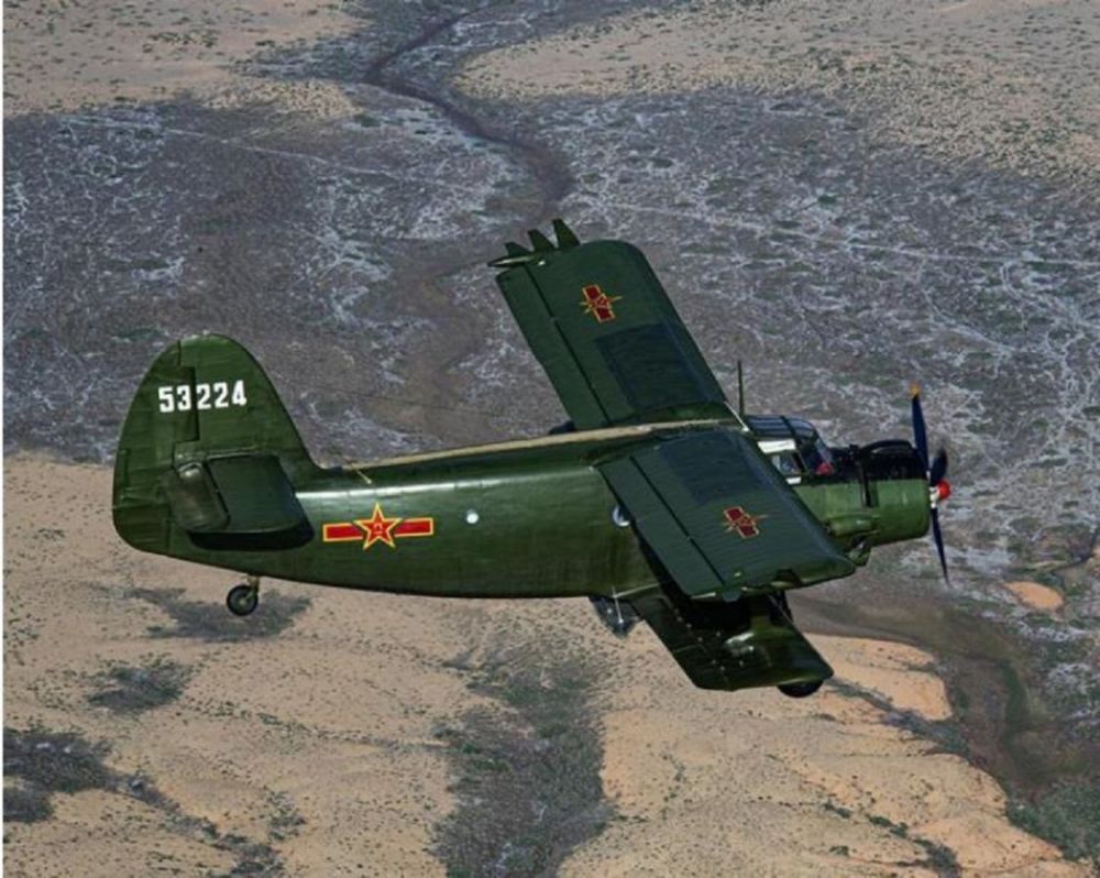 年底了,运-5也上镜头,无需弹射器就能航母起飞的国产运输机!_腾讯新闻