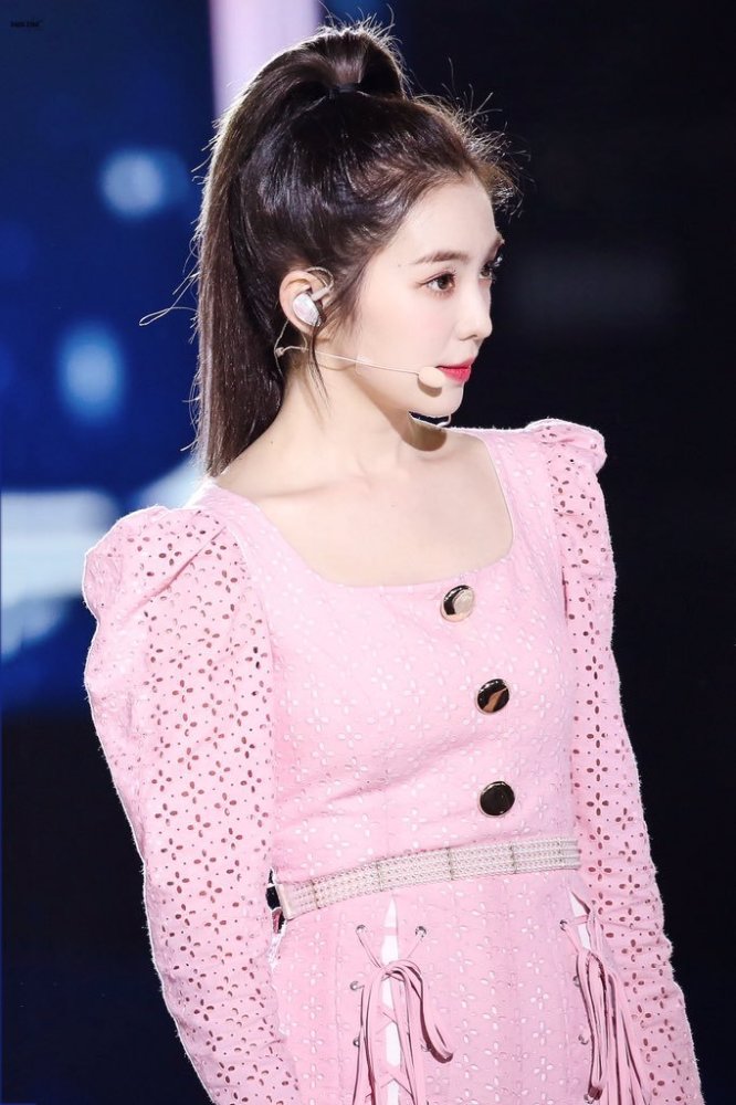 裴珠泫精美壁纸皮肤白皙清纯甜美