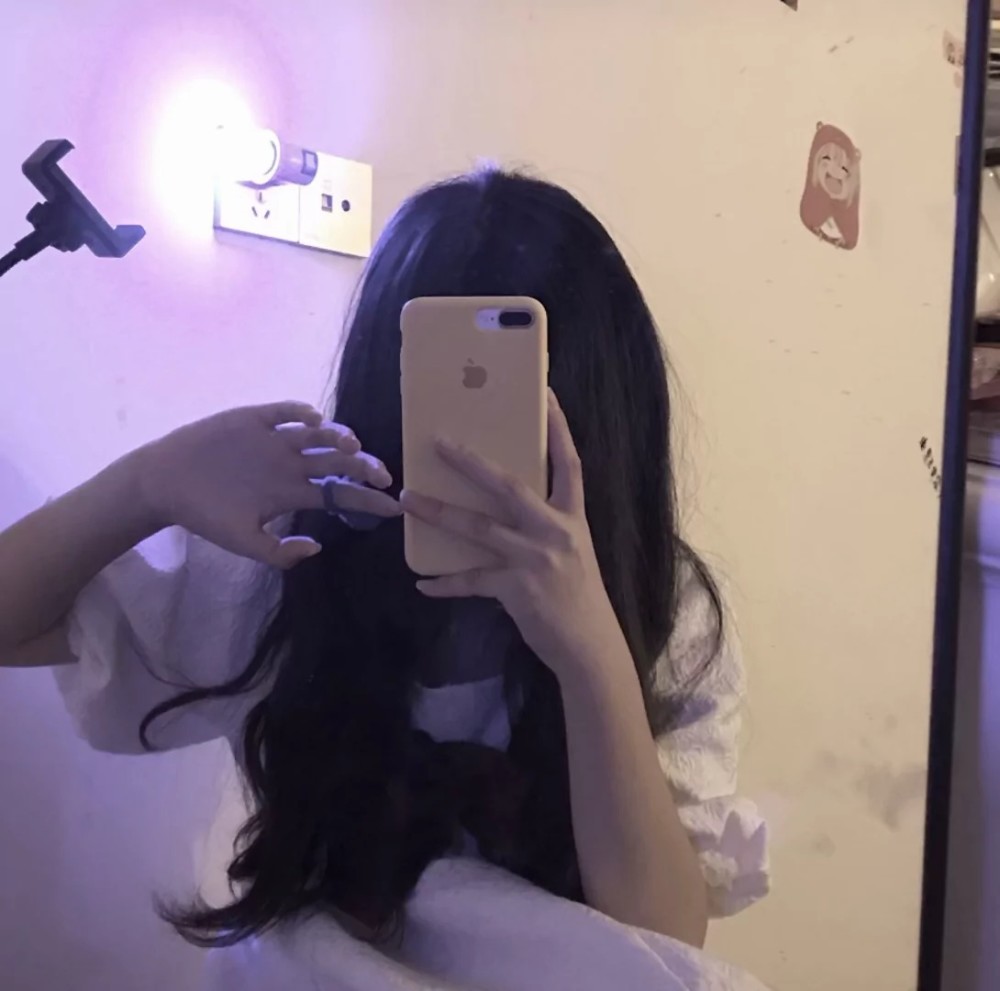 不露脸女生头像/你是我心甘情愿的一场遗憾