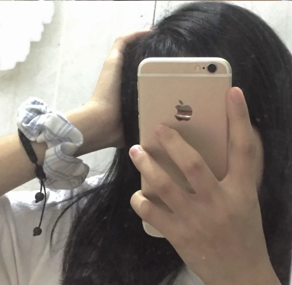 不露脸女生头像/你是我心甘情愿的一场遗憾