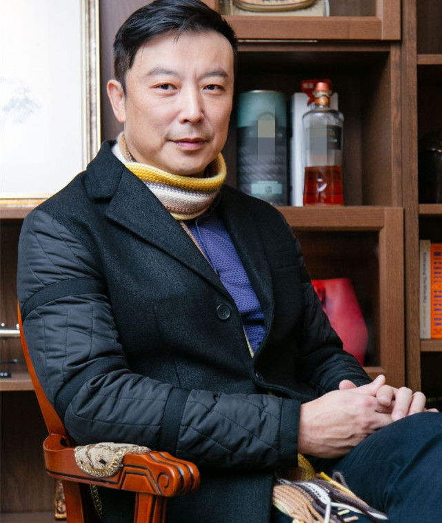 离婚1年54岁林炜首谈前妻龚慈恩还大方分享与女总裁恋爱细节