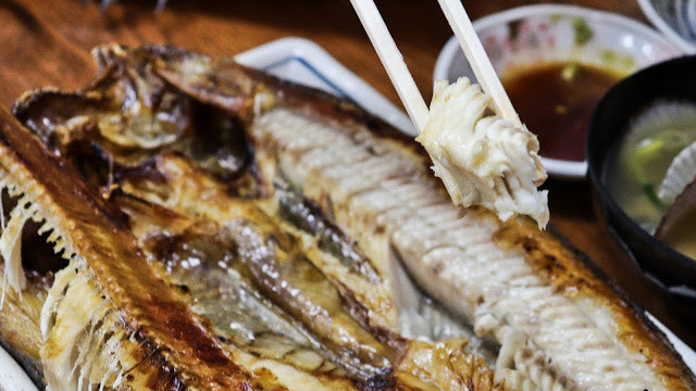 北海道美食 三角市场 武田鲜鱼 豪华海鲜丼鳕场蟹蟹管肥美鲜甜 腾讯新闻