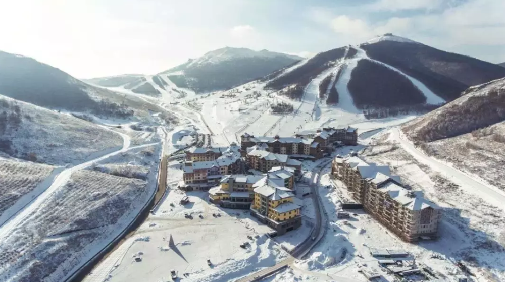 普通人参与冰雪运动如何做好防护医生和教练支招