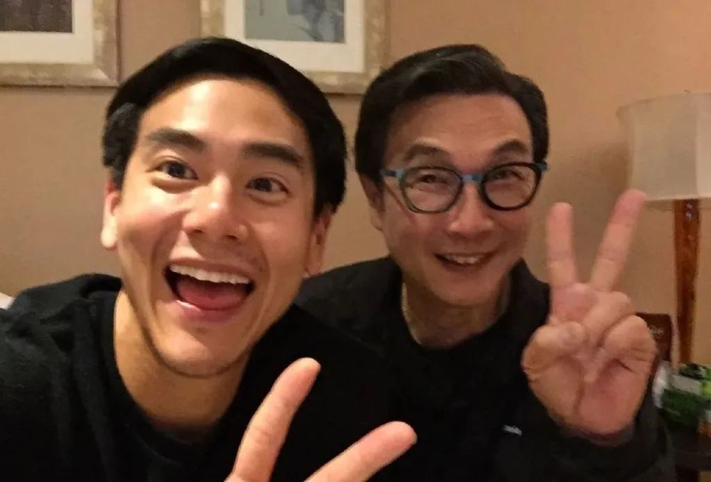 谷雨丨彭于晏我一辈子只见过爸爸四次男人该有什么靠自己学习