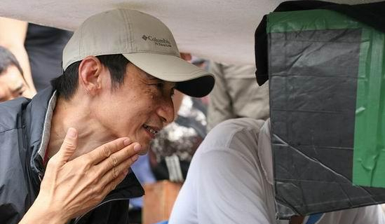 起底导演李少飞历年作品,没一部离开西安梗_腾讯新闻