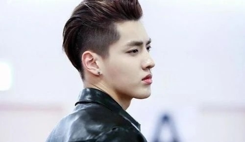 中国明星收入排行榜_中国最有钱的3位明星,排名第一的年收入过10亿,不