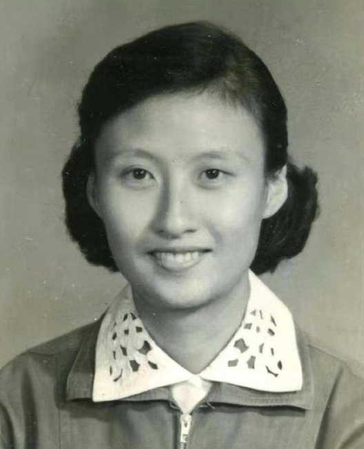 95岁老艺术家黄宗英因病去世!一生经历4段婚姻,晚年还在追求爱情