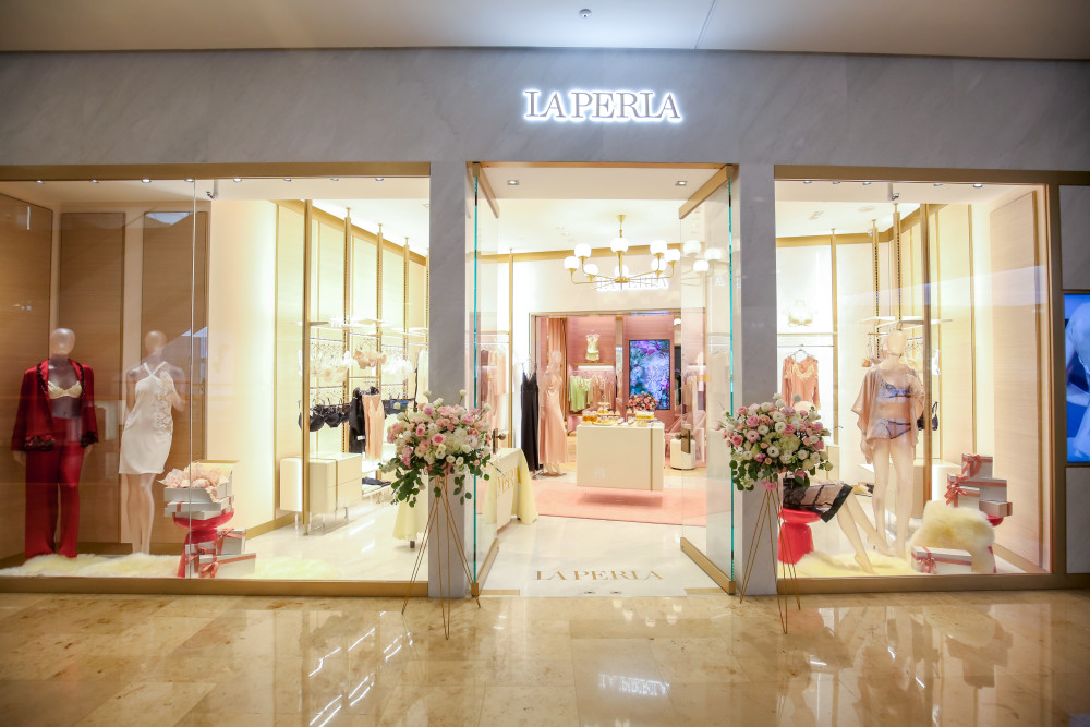 laperla南京德基精品店12月12日璀璨揭幕荟萃匠心奢华单品
