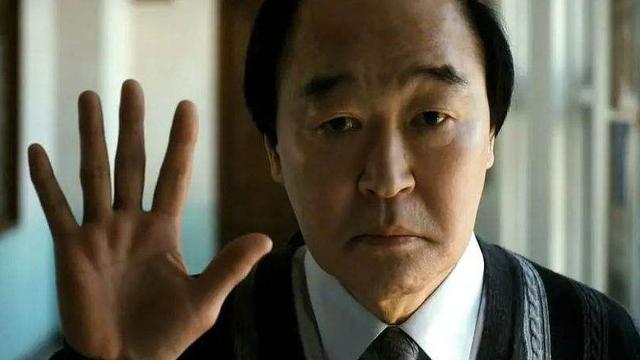 他是熔炉中的校长自曝被妻子冷战如今路人见了都害怕