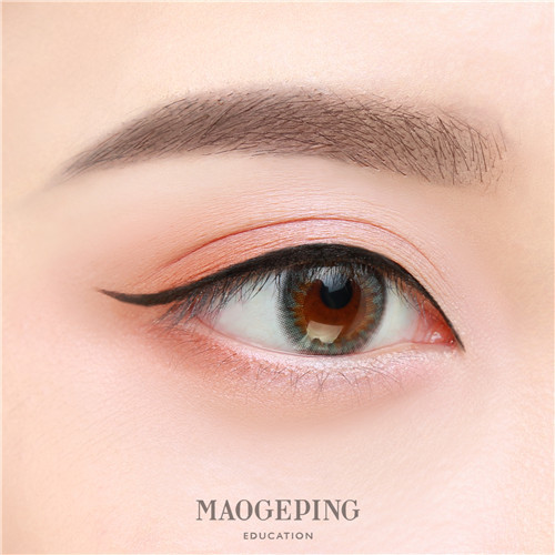 复古少女妆,集甜美和优雅于一身