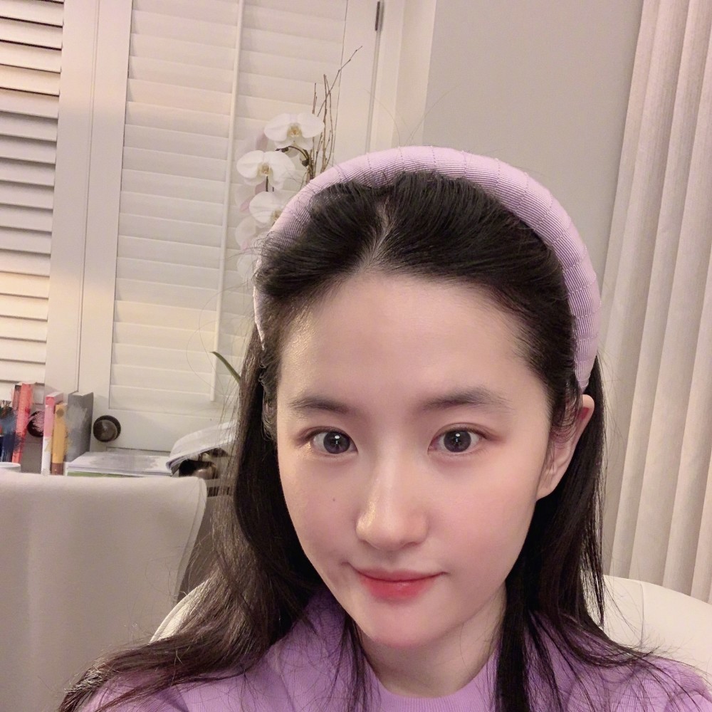 今日讨论话题 如果必须要选一个 决定脸好看的是眼睛还是鼻子 腾讯新闻