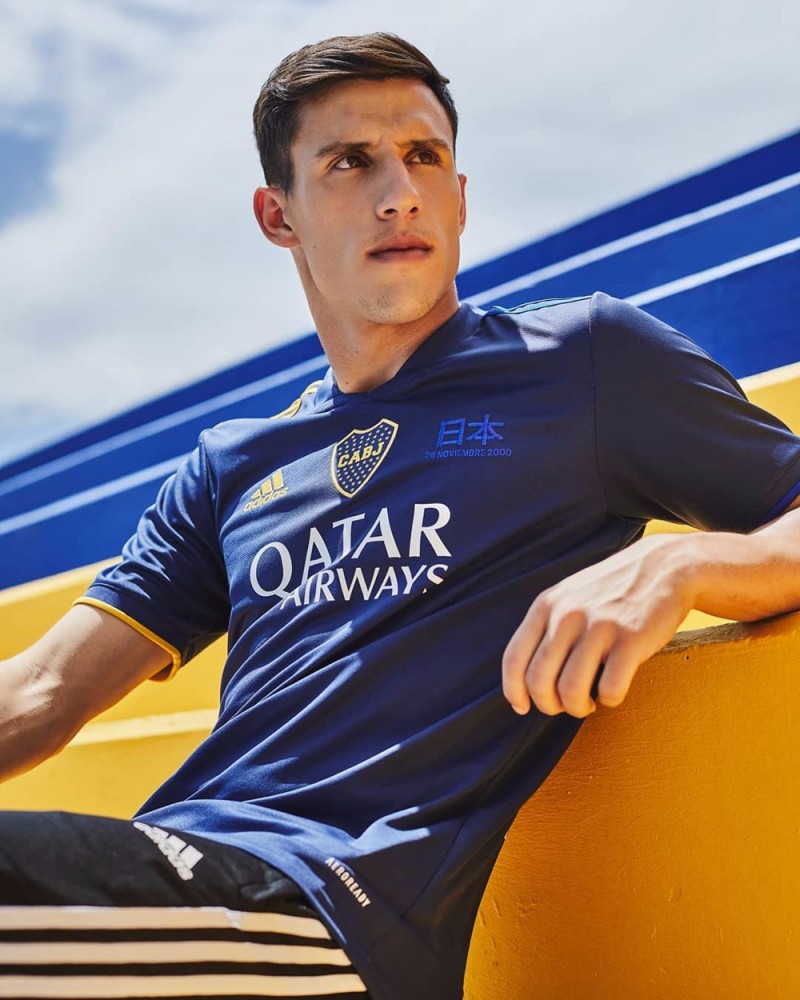 博卡青年发布2020/21赛季第三客场球衣