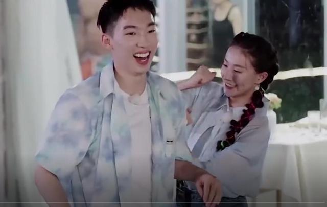 张豆豆对于家翊有多心动公主抱眼神藏不住异地问题闹矛盾