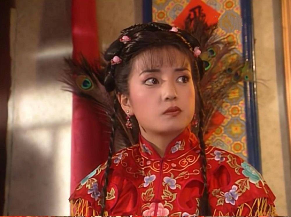《还珠格格》:小燕子虽疯癫,但是三观却值得我们学习_腾讯新闻