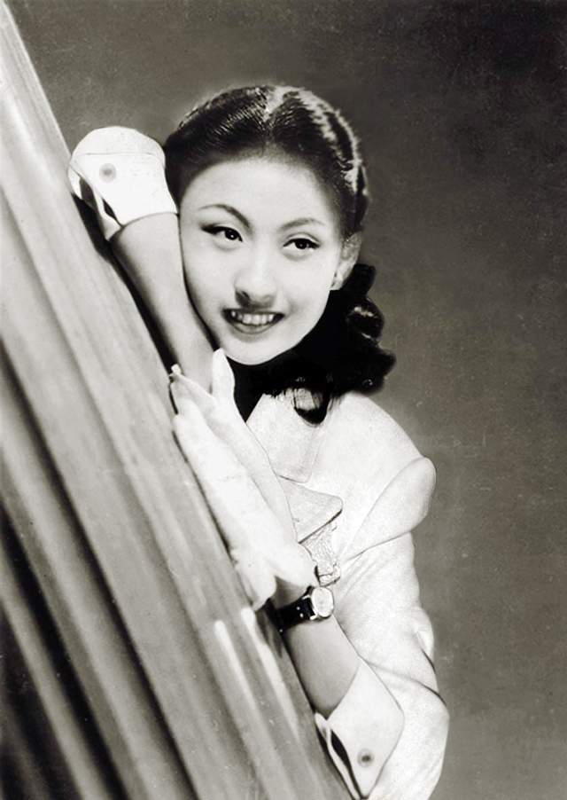 黄宗英影集:38张老照片,从黄毛丫头到银幕甜姐,还原其精彩人生