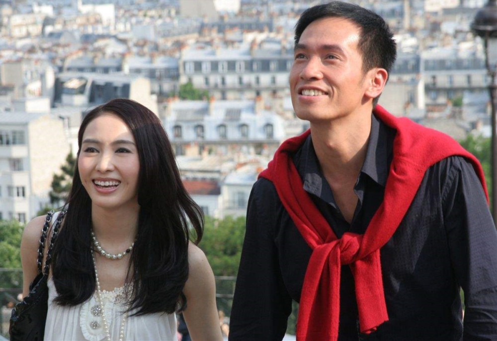 陈豪认为黎姿最爱美,记得有一次,跟她到外地拍摄,当地氧气稀薄,她为了