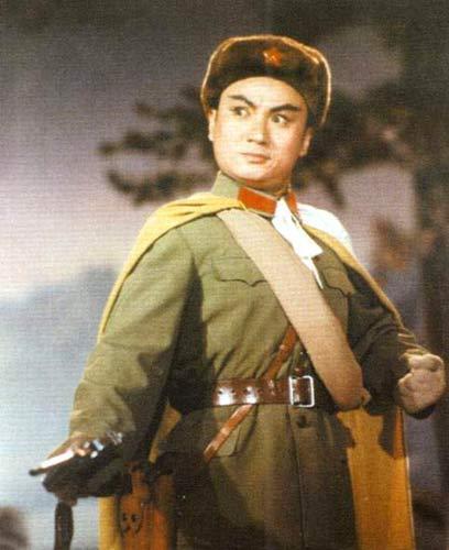 梅兰芳弟子张南云罕露面与童祥苓恩爱64年同后辈聚会举止局促