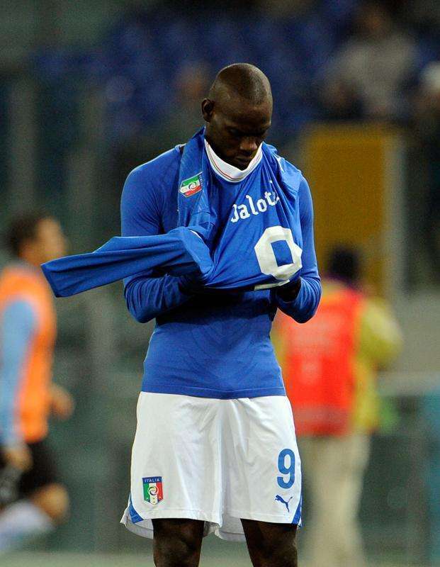 好久不见巴洛特利从米兰再出发目标世界杯