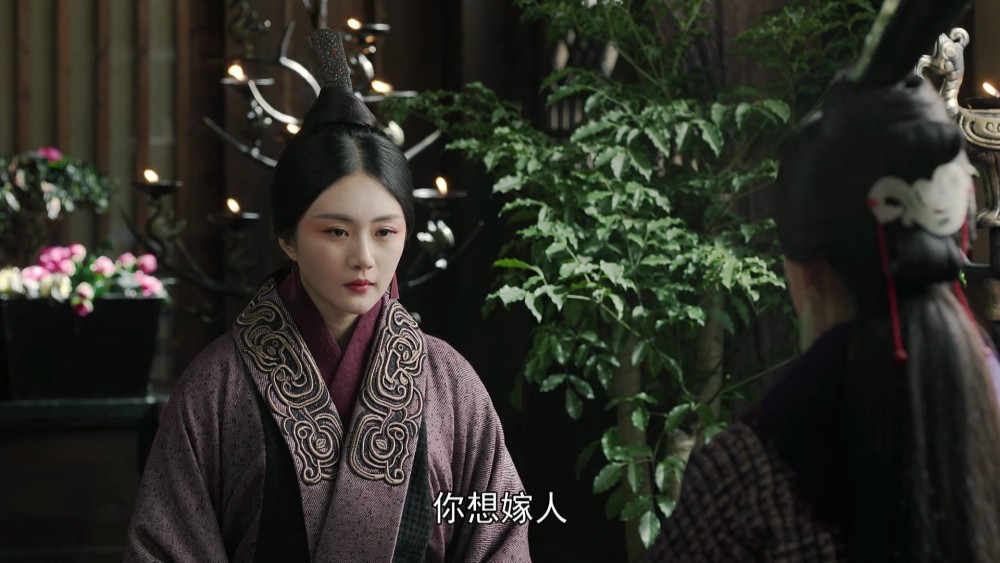 《大秦赋》冬儿求赵姬赐婚,表白大王时却被离秋打断,只能偷偷哭泣