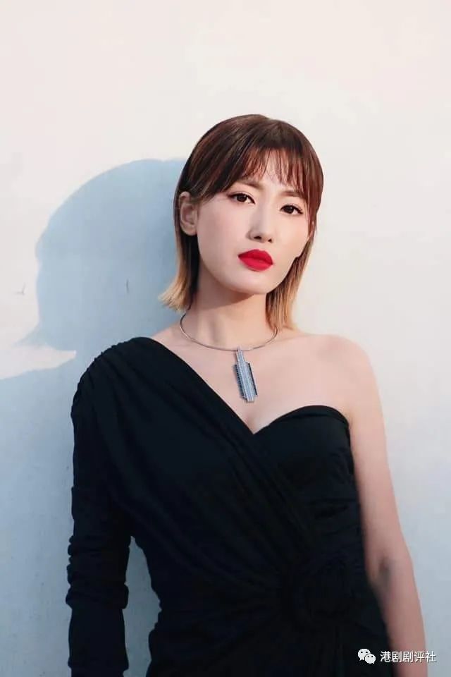 不再演乖乖女她在tvb新剧首次演女一号