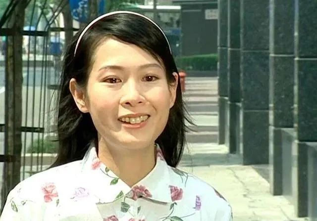 新版粉红女郎即将开播众人吐槽结婚狂长宋轶这样还愁嫁