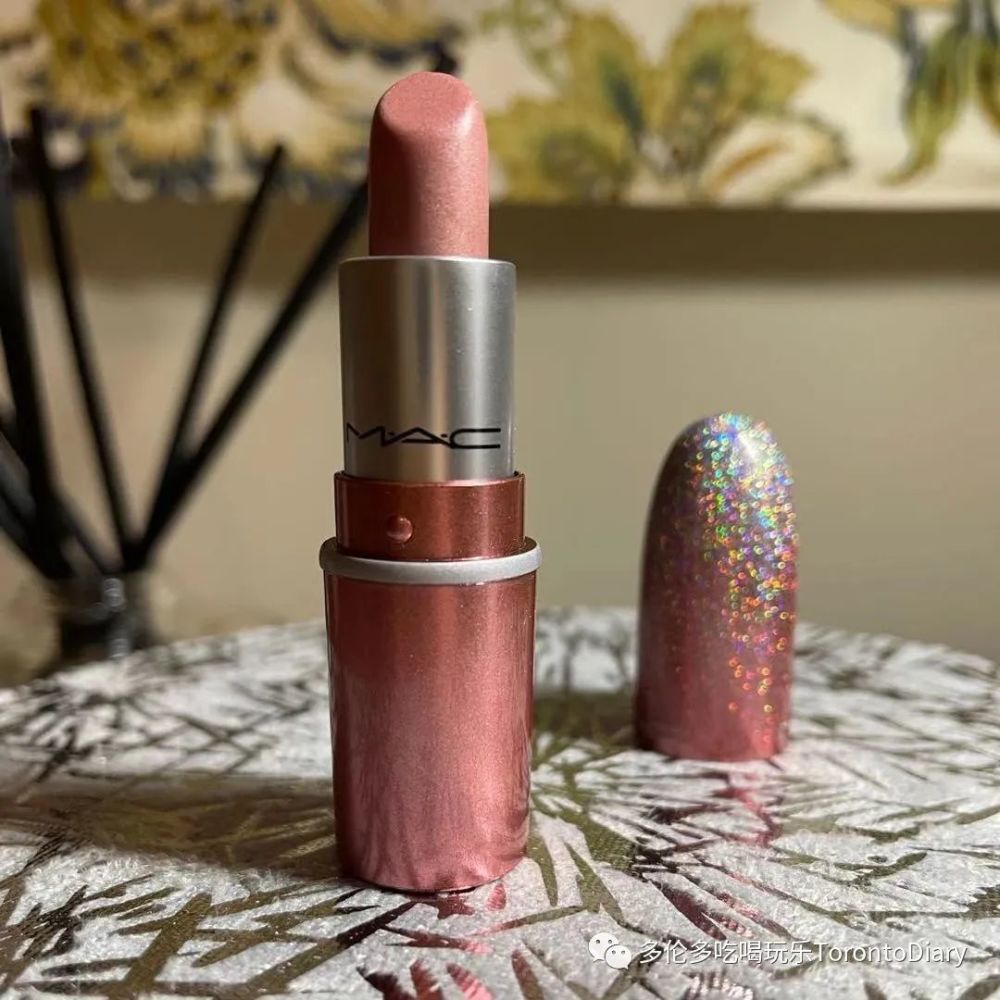 mac圣诞限定口红礼盒开箱这个限定款是否值得买
