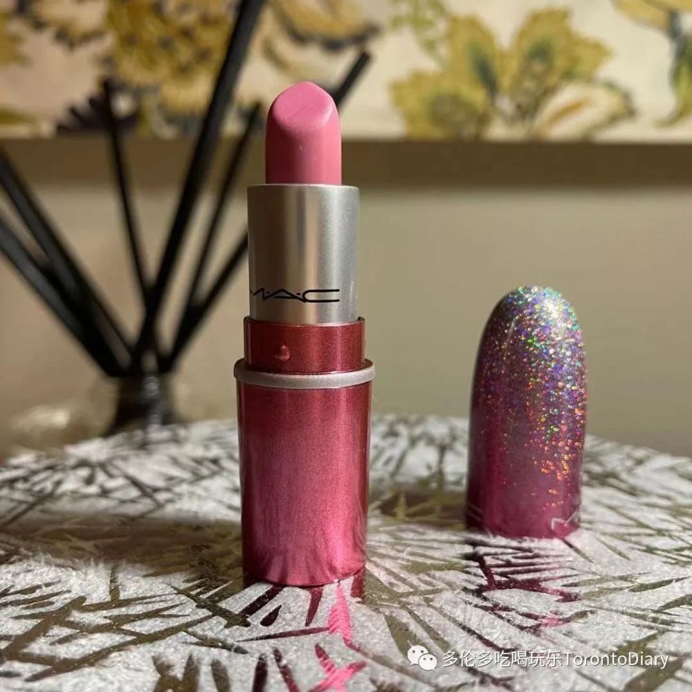 mac圣诞限定口红礼盒开箱这个限定款是否值得买