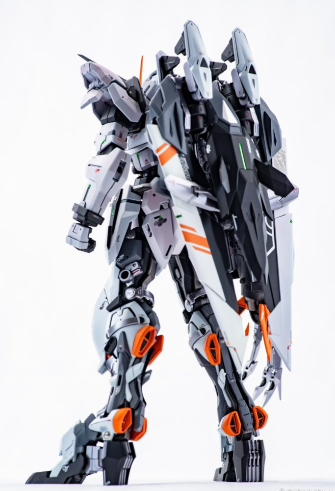 模玩控:黑白双煞,精细化重涂mg比例圣约高达模型