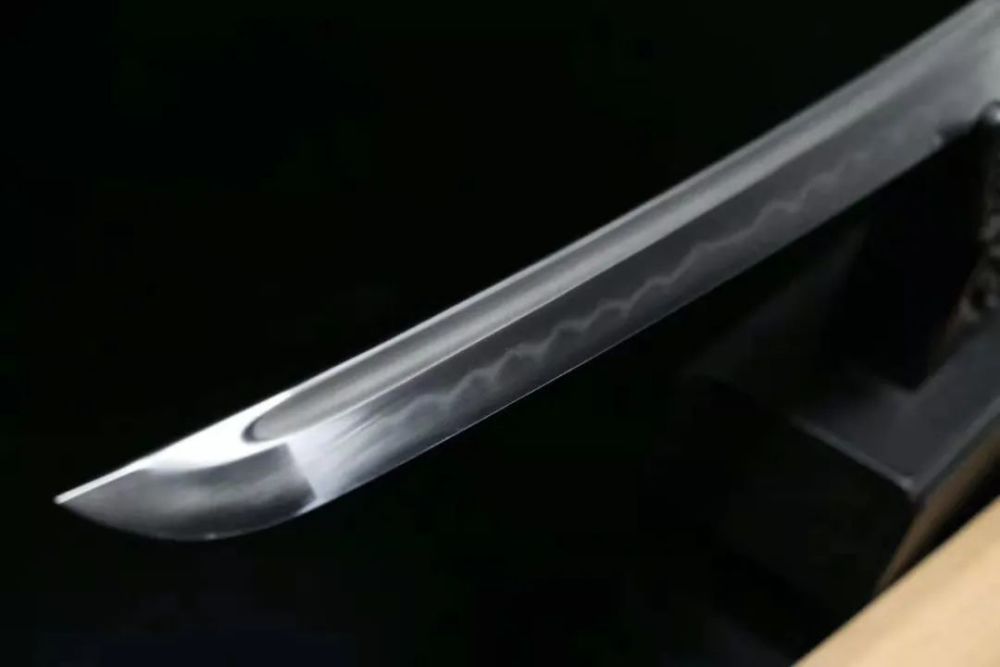 霸气凌冽的唐刀和杀气毕露的日本刀谁才是你的最爱