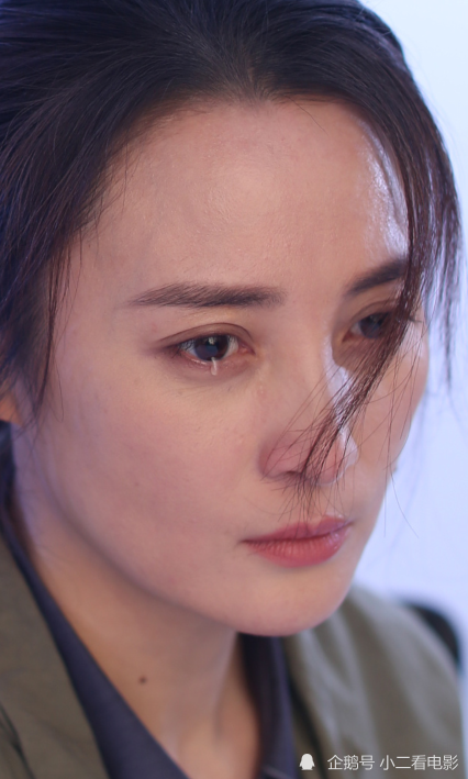 45岁蒋勤勤落泪生图惊艳,让20岁女明星自愧不如_腾讯新闻