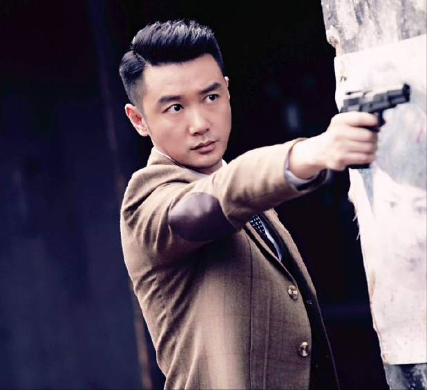 巩峥,一位会用眼睛表达感情的人,除了演员,他还有多重身份|王耀庆